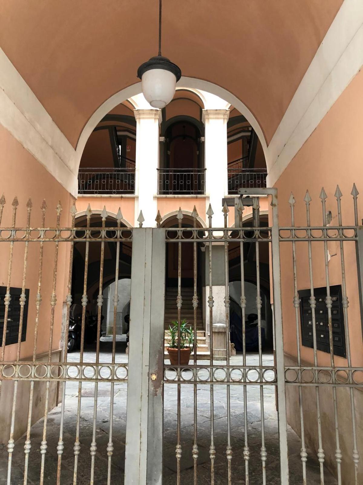 Bross Apartament Σαλέρνο Εξωτερικό φωτογραφία