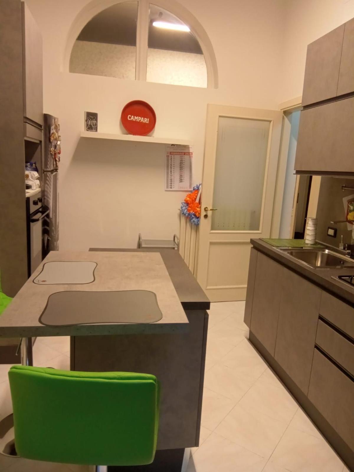 Bross Apartament Σαλέρνο Εξωτερικό φωτογραφία