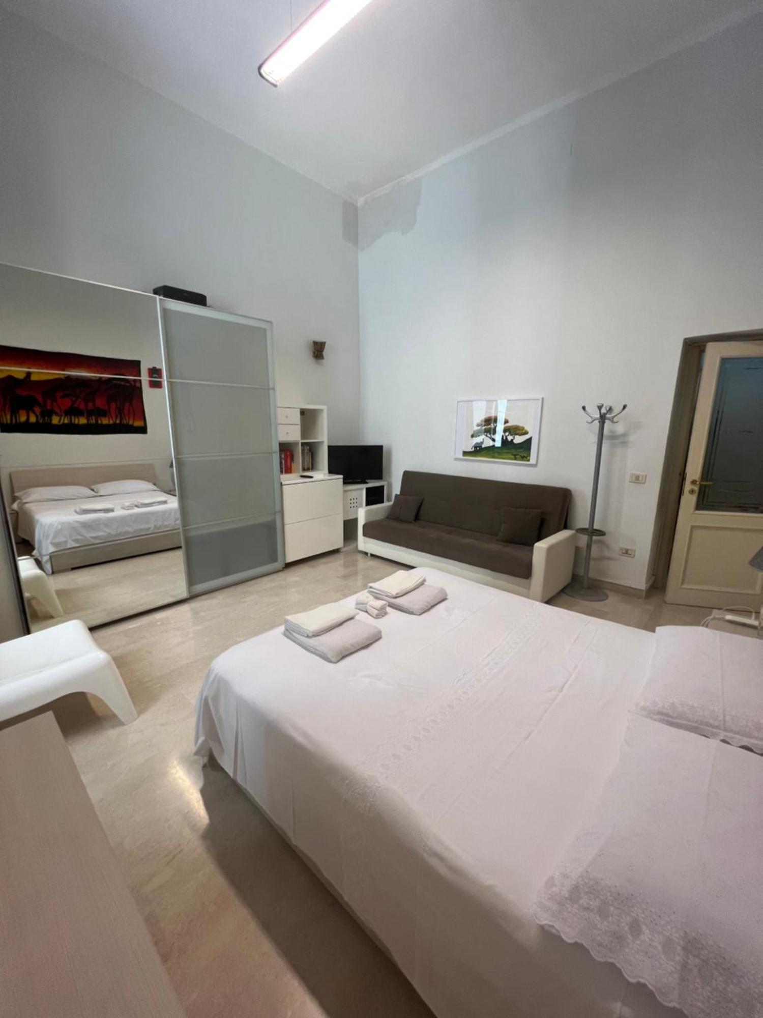 Bross Apartament Σαλέρνο Εξωτερικό φωτογραφία