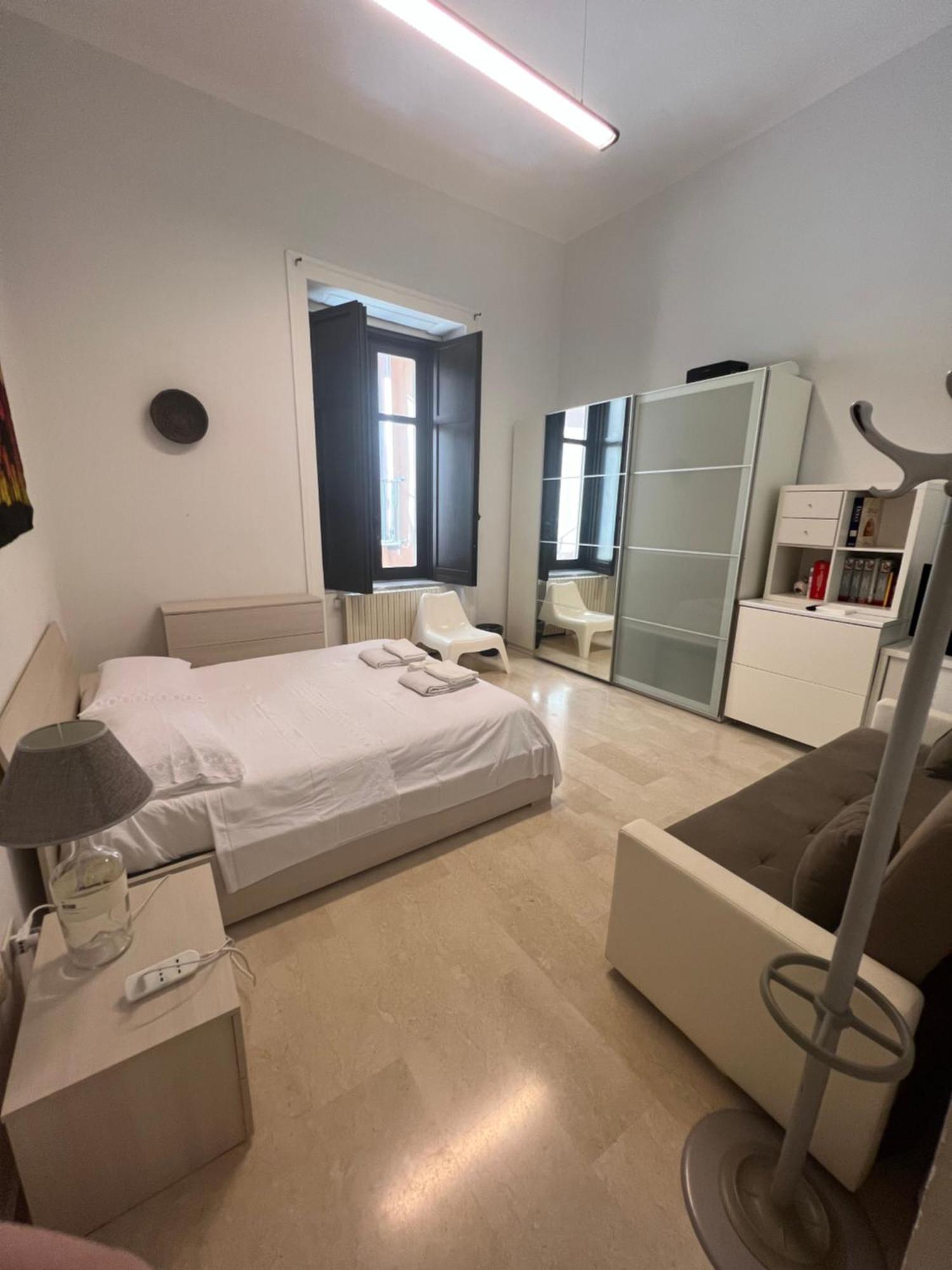Bross Apartament Σαλέρνο Εξωτερικό φωτογραφία